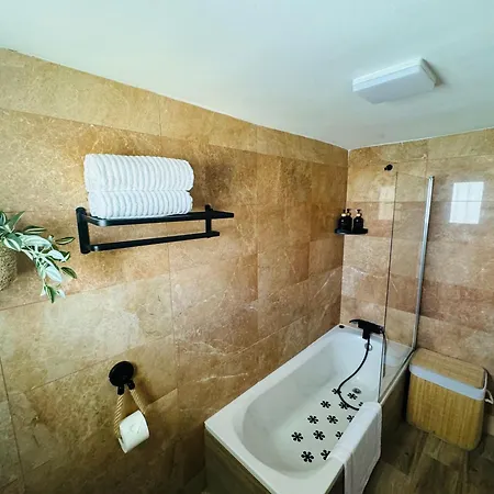 Moderno Con Vistas Al Mar - 1hab Roquetas de Mar